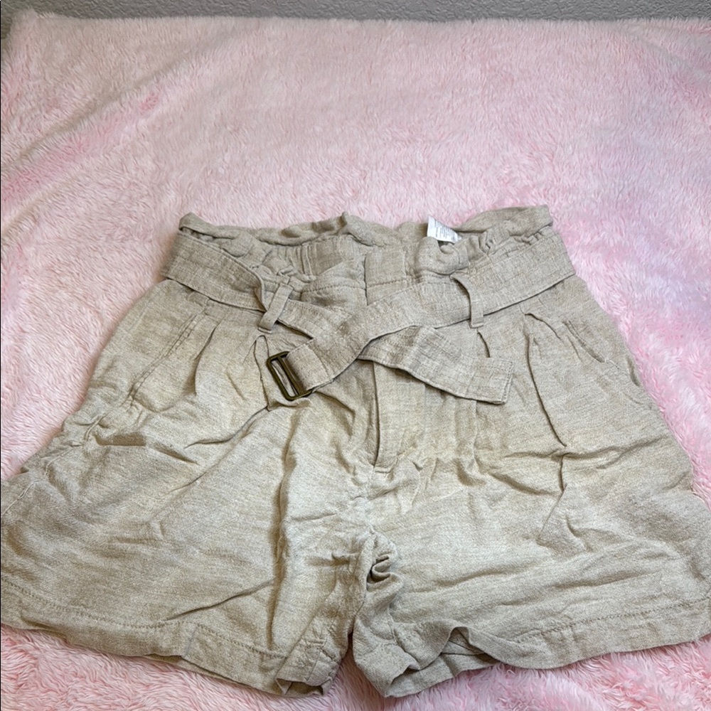 Banana Republic Factory Women's Tan Belted Shorts